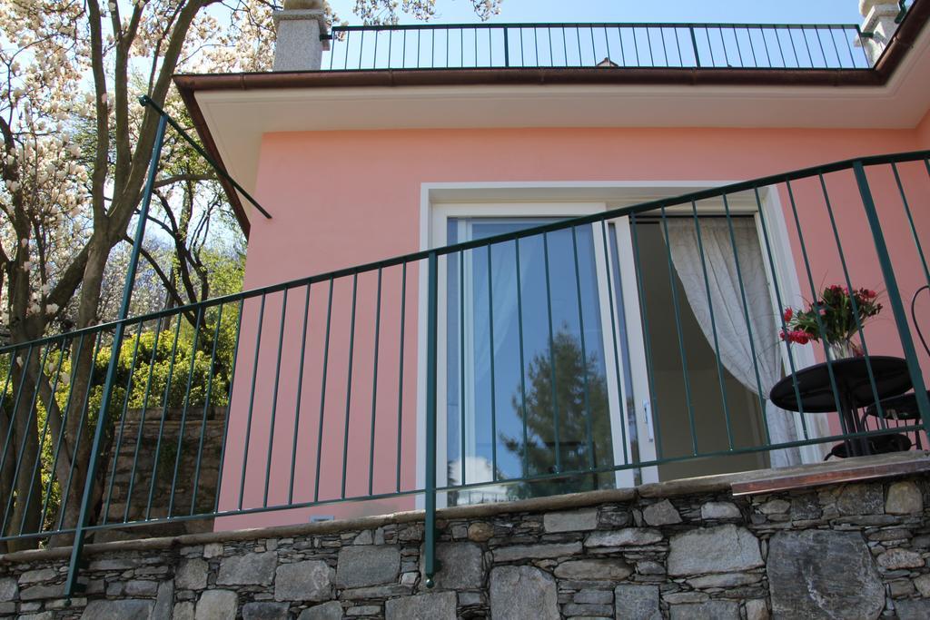 Bed and Breakfast La Ciliegia Bianca Belgirate Exterior foto