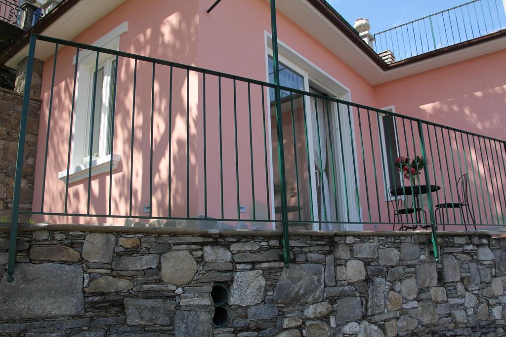 Bed and Breakfast La Ciliegia Bianca Belgirate Exterior foto